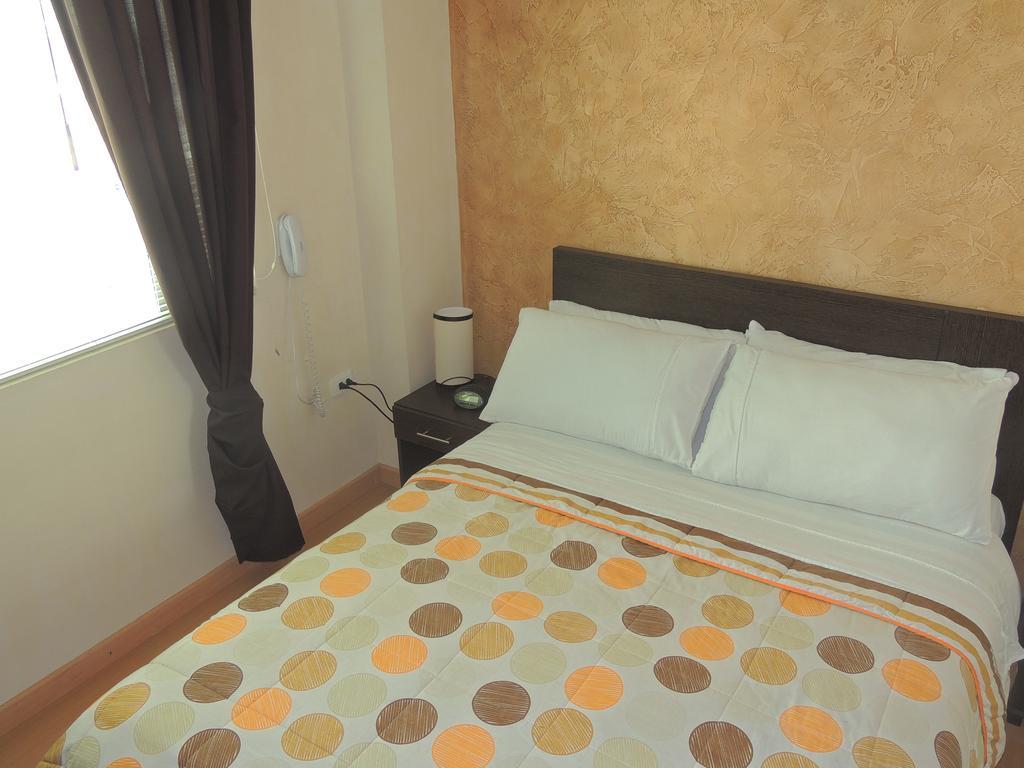 Titan Hotel & Spa Bogotá Værelse billede